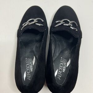 AEROSOLES Women's Black Loafers with Silver Accents